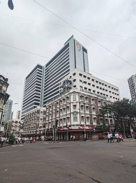 Sir H. N. Reliance Foundation Hospital, Mumbai